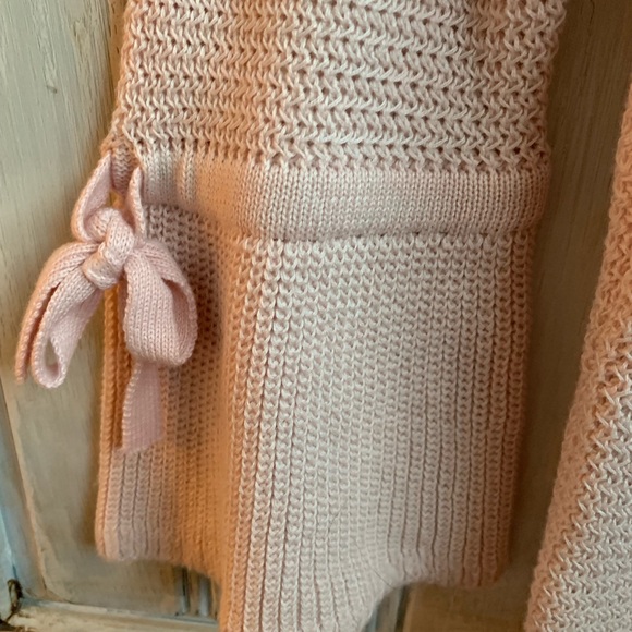 NWOT LOFT Pink Bell Sleeve Bow Tie Cuff Sweater - Picture 2 of 3